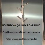 cabideiro em aço inoxidável